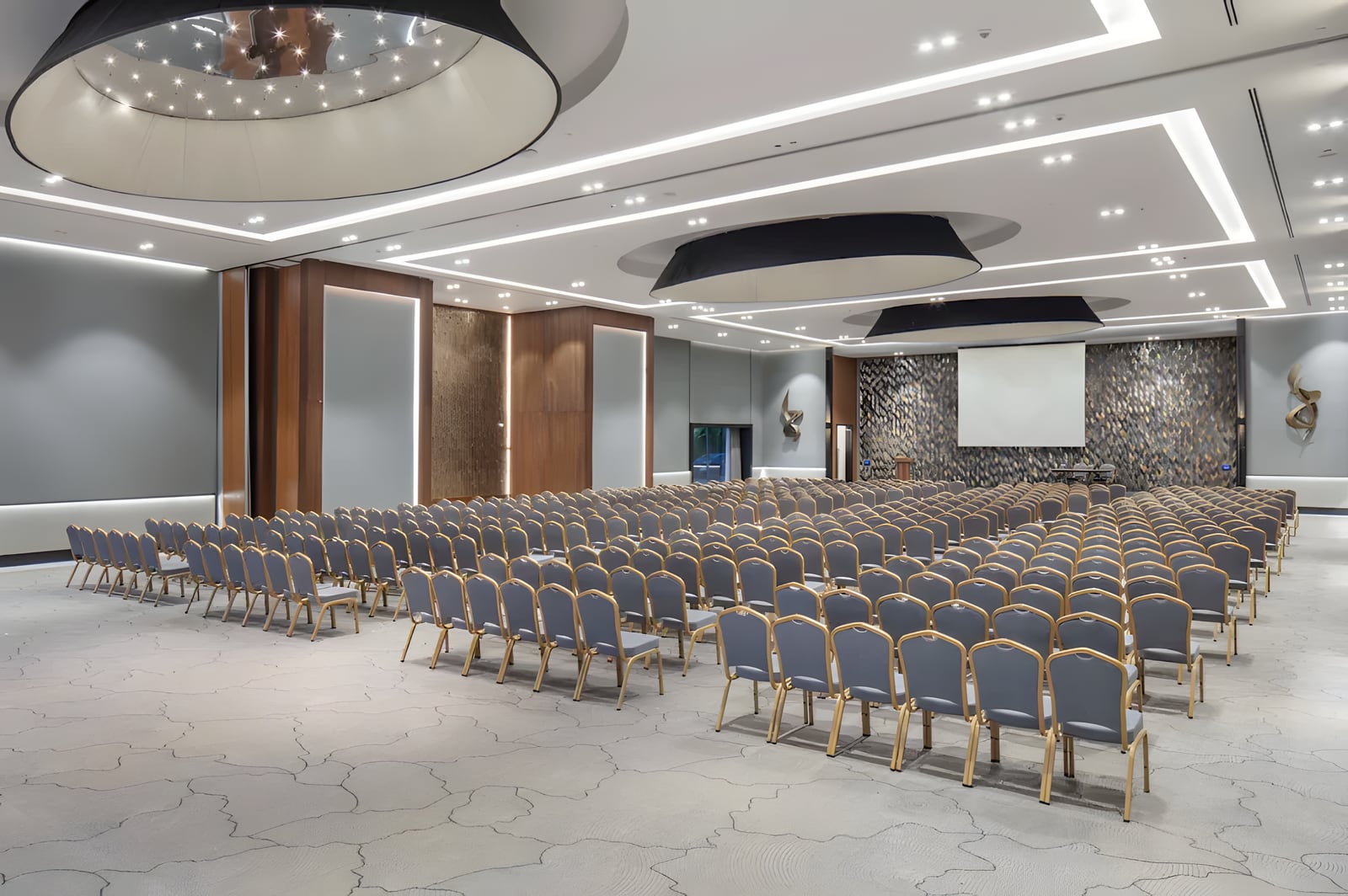 DOUBLETREE BY HILTON · CANAKKALE