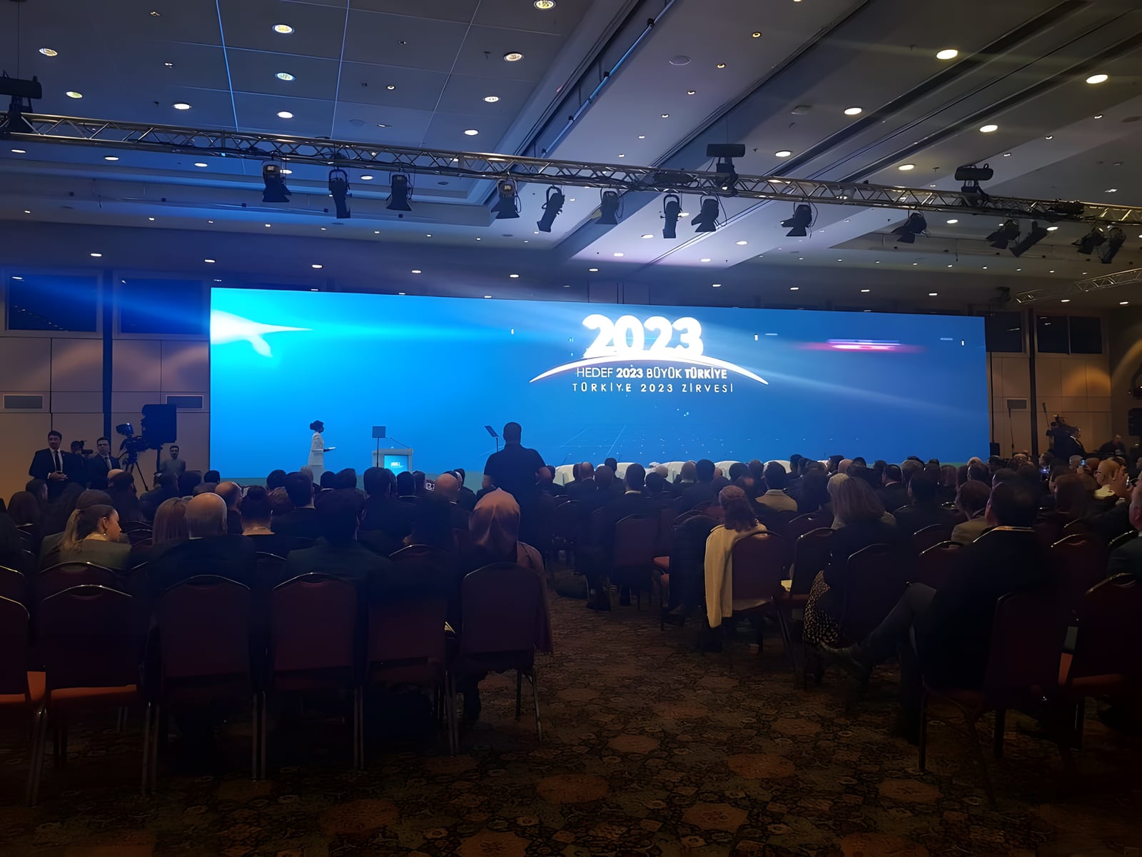LUTFI KIRDAR CONGRESS CENTRE · ISTANBUL