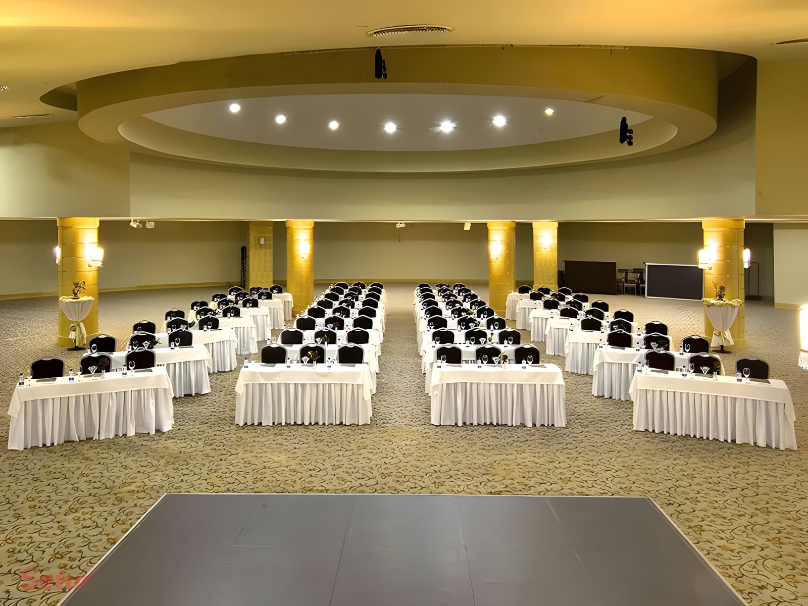 ROYAL WINGS HOTEL · ANTALYA
